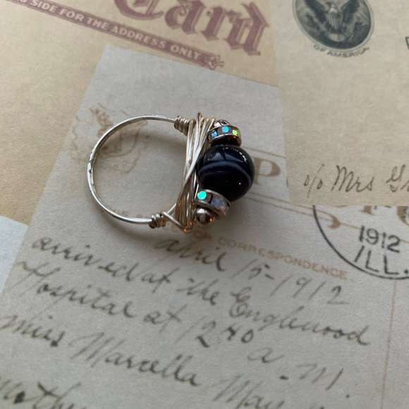 Silver Wire Wrapped Deep Purple White Swirl Rhinestone Fidget Ring jewelry - Picture 2 of 11